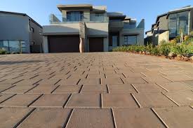 Why Choose Us For All Your Driveway Paving Needs in Hiawatha, IA?